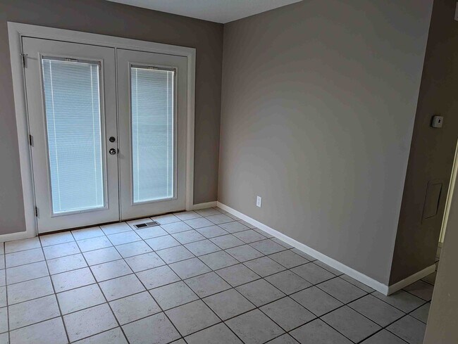 Foto del edificio - 2537 Clovermere Ct