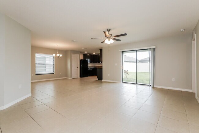 Foto del edificio - 1714 Chatham Green Cir