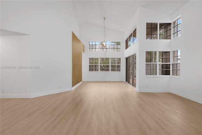 Foto del edificio - 1525 Seabay Rd