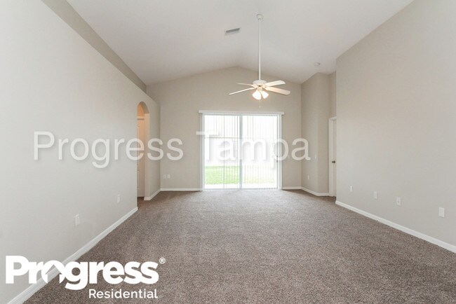 Building Photo - 1604 Carson White Ln