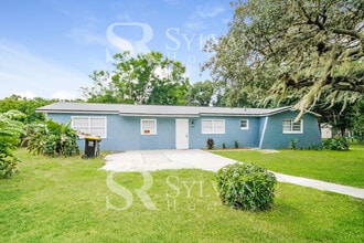 Building Photo - 125 Pine Island Dr
