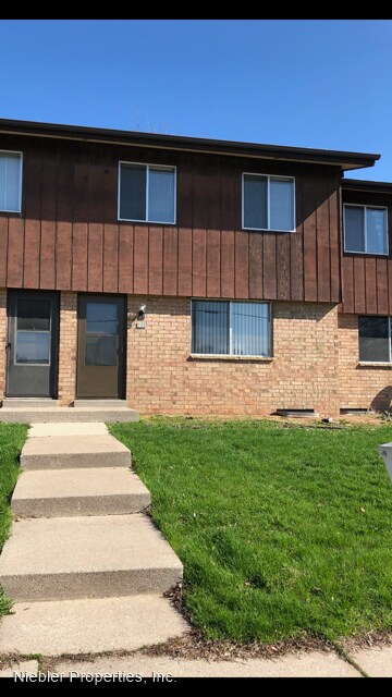 Primary Photo - 3 br, 1.5 bath House - 706 Stillwell Avenue