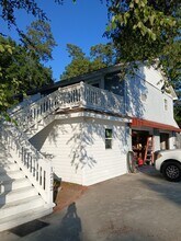 Building Photo - 1212 Manorway Dr