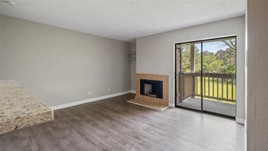 Building Photo - 2501 Gulf Fwy
