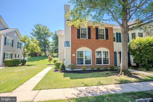 Building Photo - 60 Balboa Ln