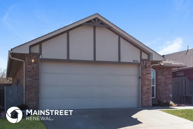 Building Photo - 5800 Marblewood Dr