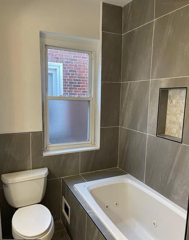 2021 E Monmouth St photo'