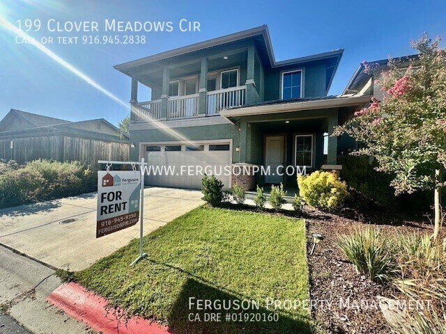 Foto del edificio - 199 Clover Meadows Cir
