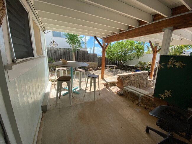 Building Photo - 1401 Wilhelmina Rise