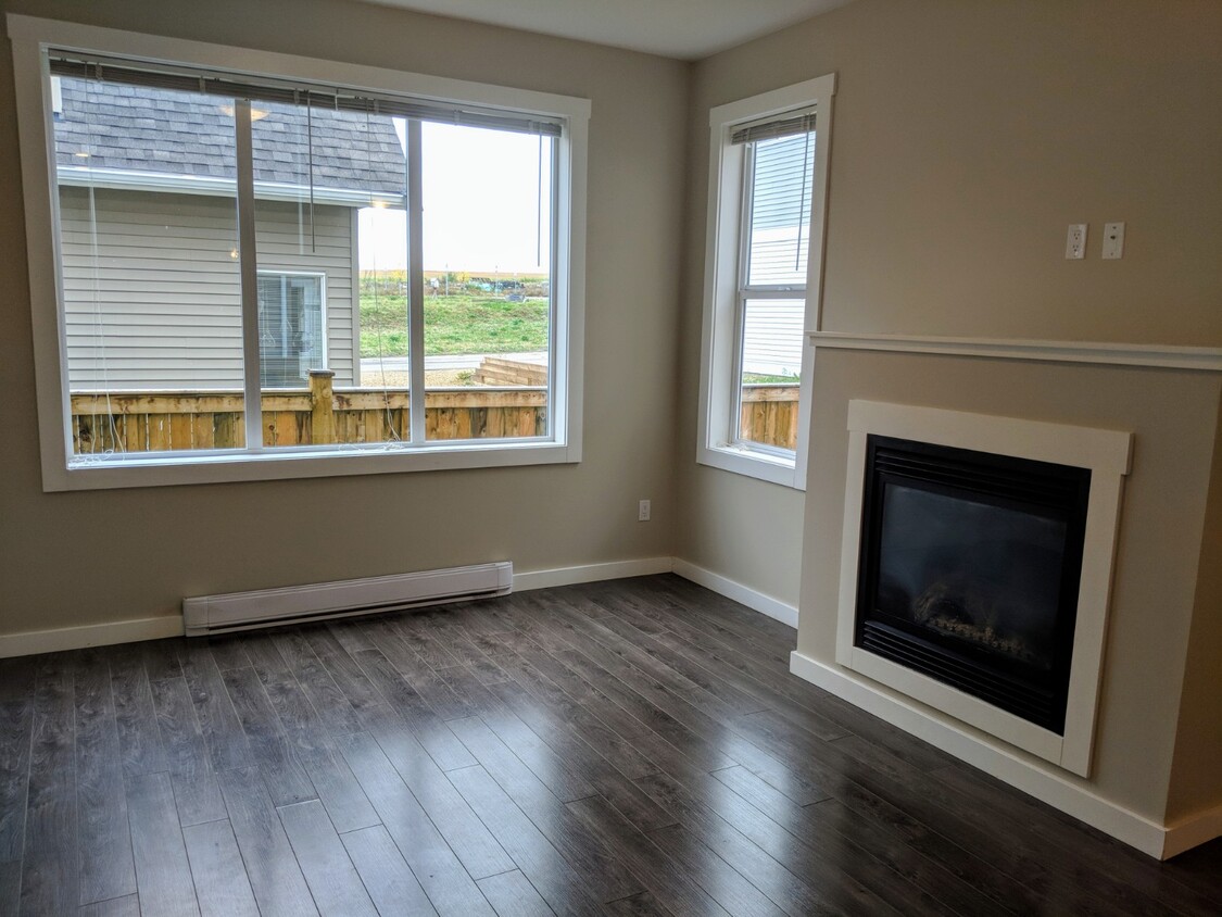 Photo principale - 1622-1688 88 Ave