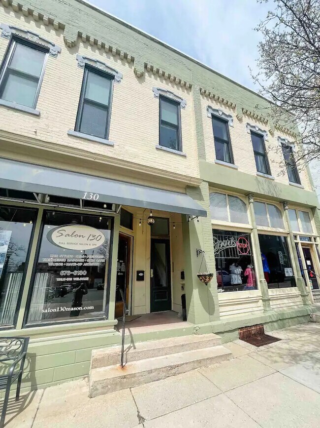 Building Photo - 130 W Ash St