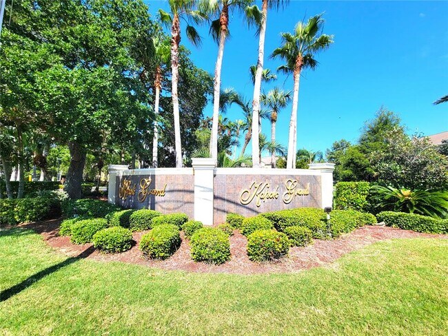 Foto del edificio - 11237 Kapok Grand Cir