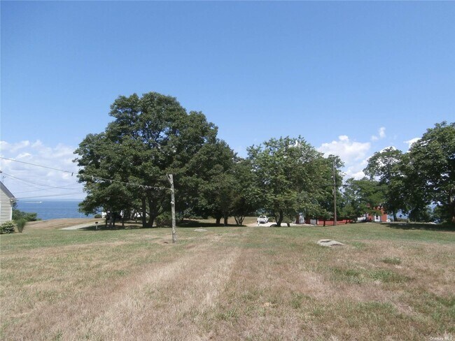 Foto del edificio - 780 Aquaview Ave