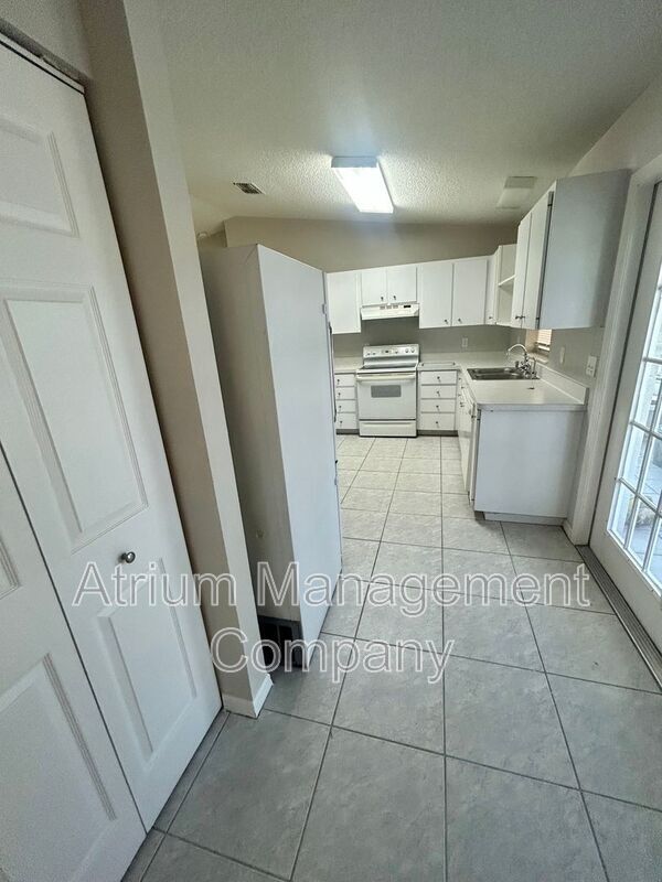 Building Photo - 4603 Audrey Ln