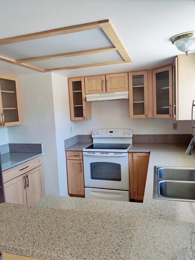 Foto del edificio - 18589 Lake Forest Dr