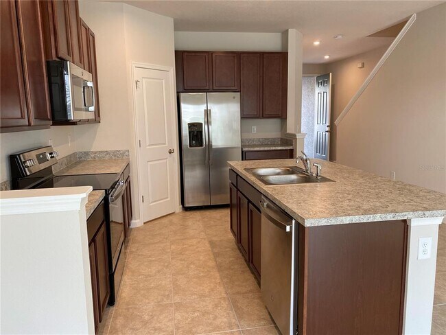 Building Photo - 2711 Pleasant Cypress Cir