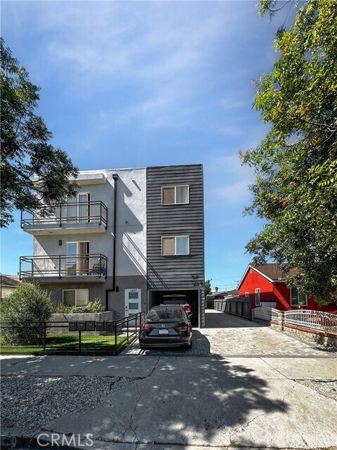 Foto principal - 1603 W 207th St