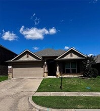 Building Photo - 1104 Paluxy Ln