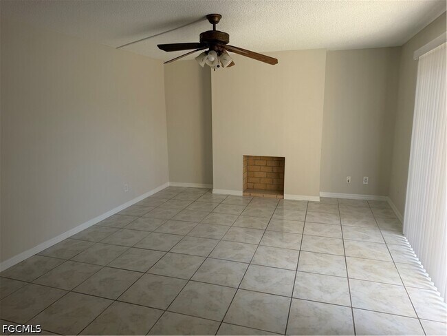 Building Photo - 5606 Malt Dr