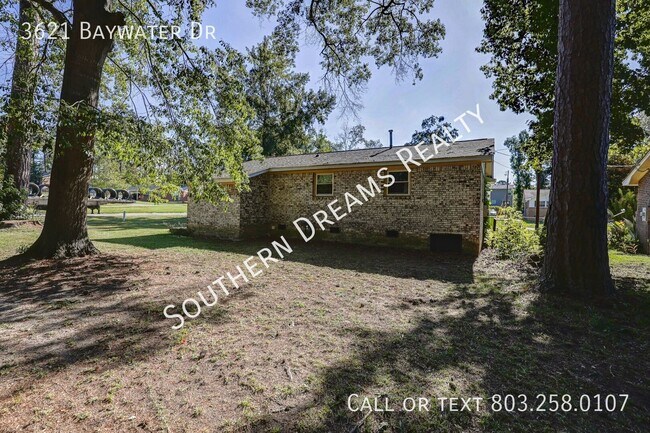 Foto del edificio - 3621 Baywater Dr