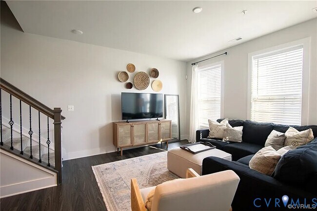 Foto del edificio - 4338 Bon Secours Pkwy