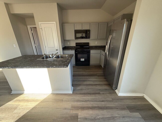 Foto del edificio - 6153 Discovery Trl