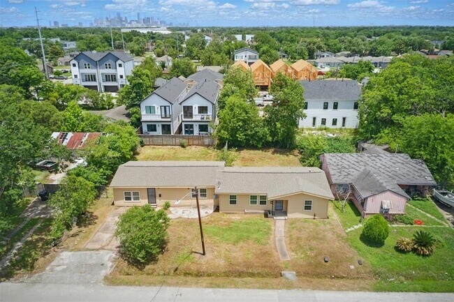 Foto del edificio - 3615 Seabrook St