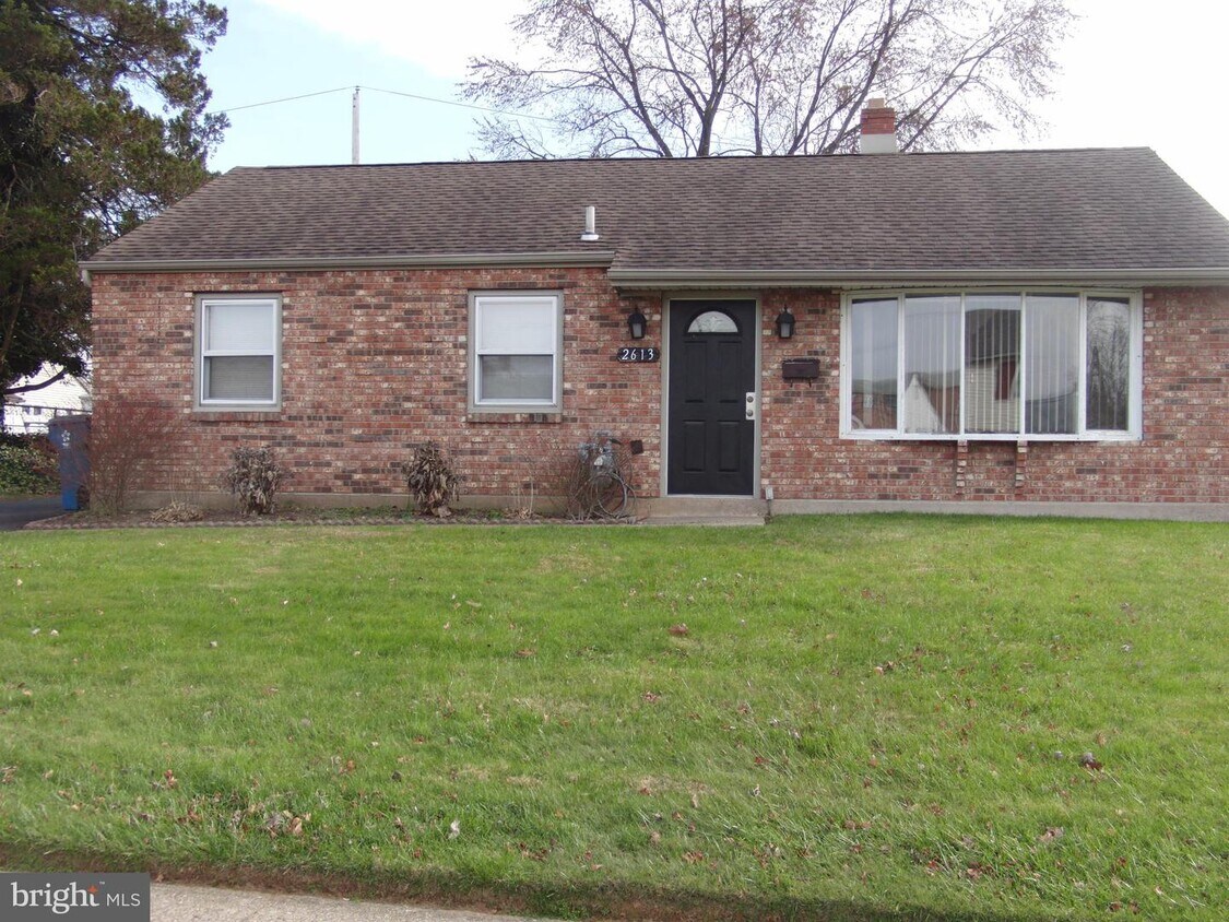 Primary Photo - 2613 Crafton Dr