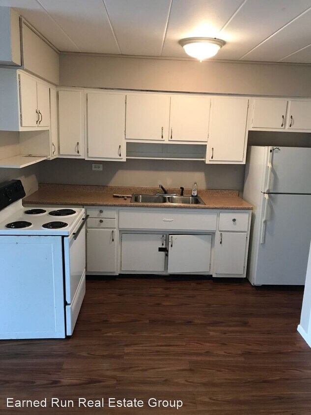 Foto principal - 5417 St Charles Rd