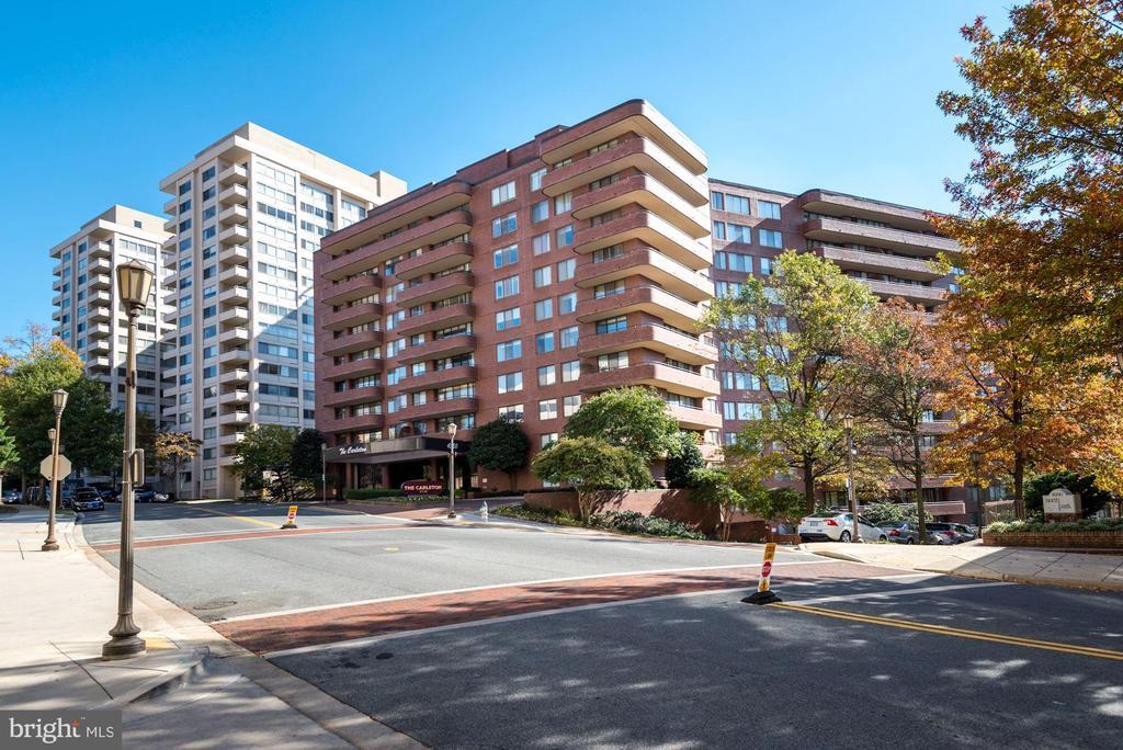 Primary Photo - 4550 N Park Ave