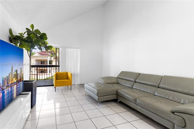 Building Photo - 12990 SW 88th Ln