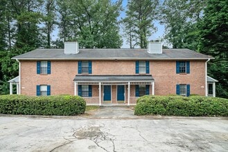 Building Photo - 3233 Highpoint Ct