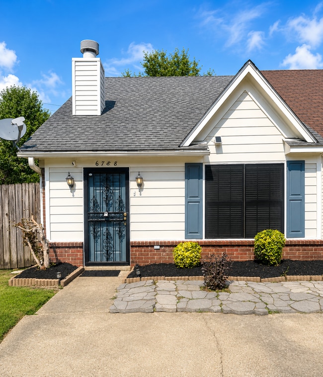 Photo - 6788 The Willows Cove (Memphis, TN) Townhome