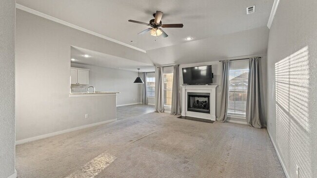 Foto del edificio - 3960 Deerhurst St