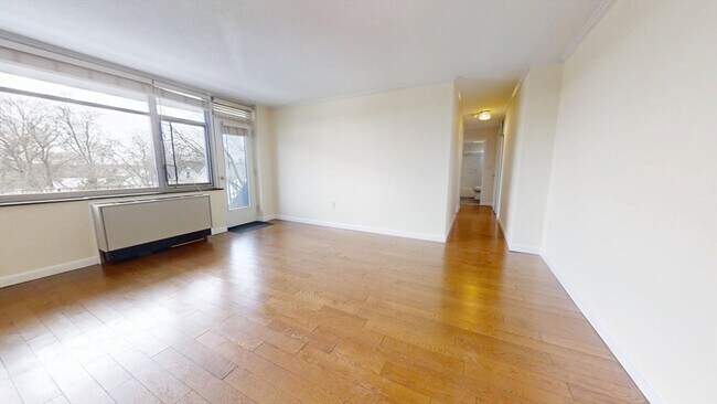 Building Photo - 125 Trapelo Rd