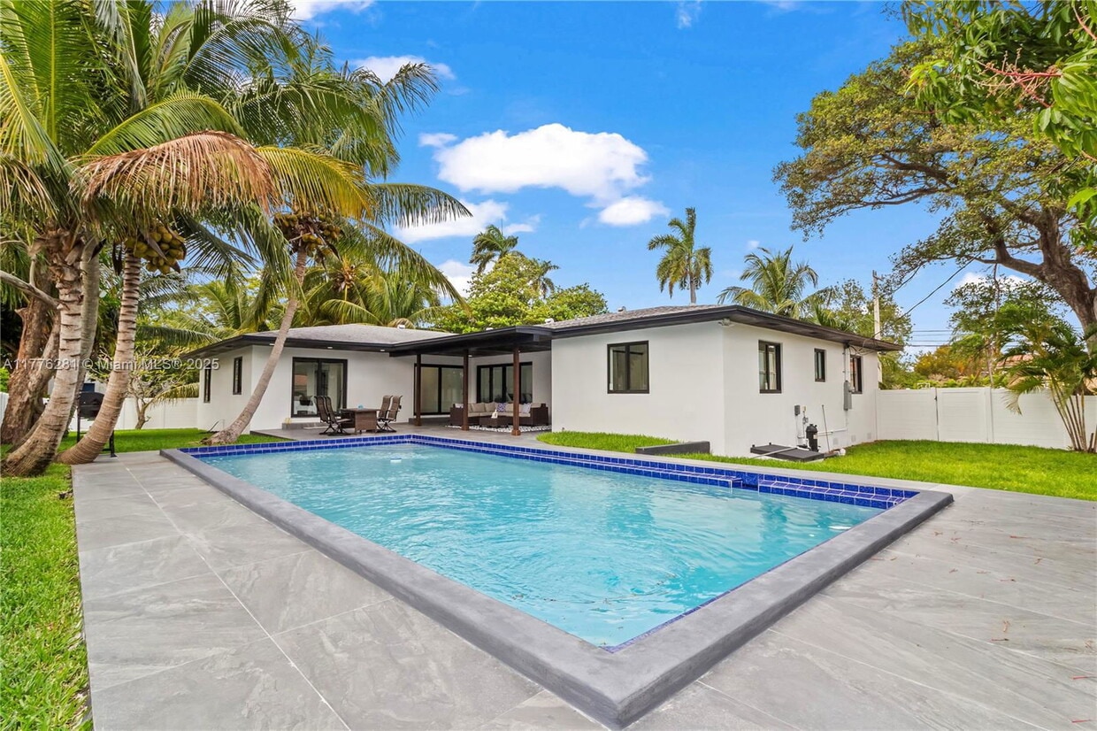 Foto principal - 500 NE 6th St