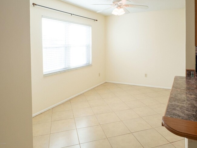 Foto del edificio - 2 br, 2 bath House - 419 BANANA CAY DRIVE,...