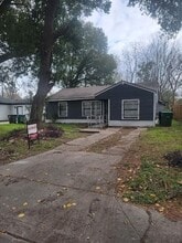 Building Photo - 5318 Chennault Rd
