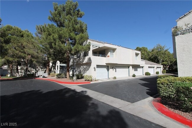 Foto del edificio - 2748 Lodestone Dr