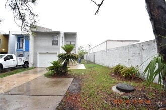 Building Photo - 2501 E Stanley Matthew Cir