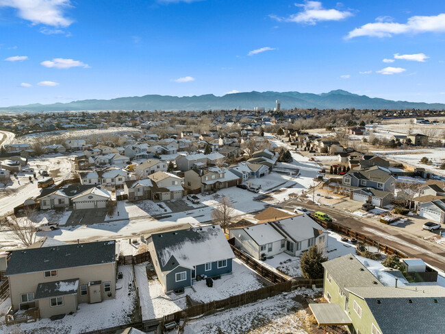 Building Photo - 8252 Hidden Pine Drive Colorado Springs, C...