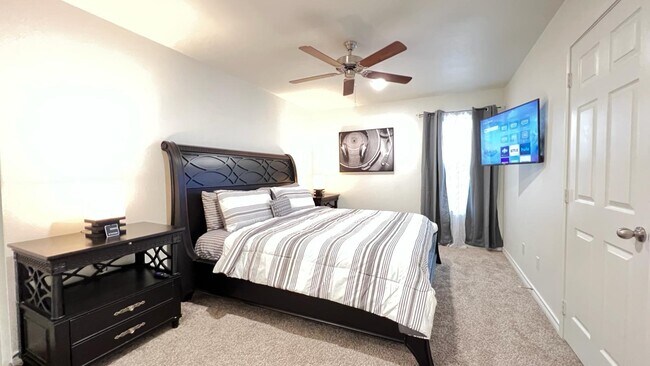 Foto del edificio - 1813 Emma Naylor Ct