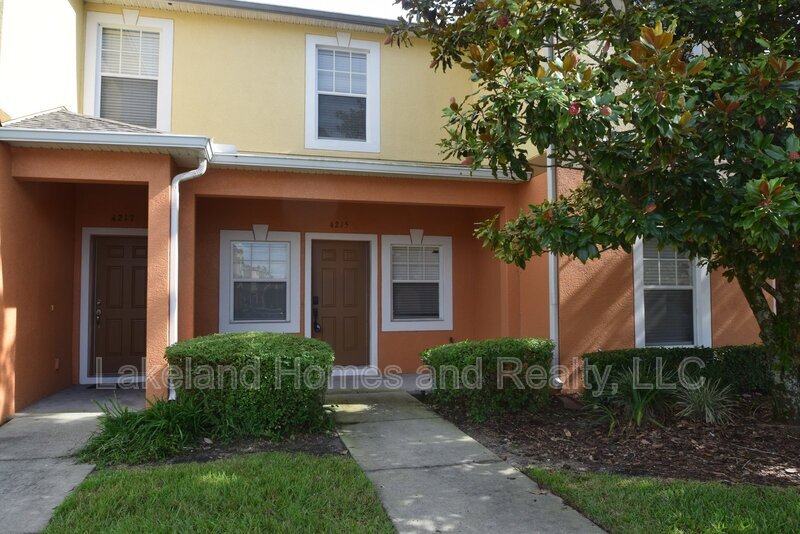 4215 Winding Vine Dr, Lakeland, FL 33812 Townhome Rentals in Lakeland
