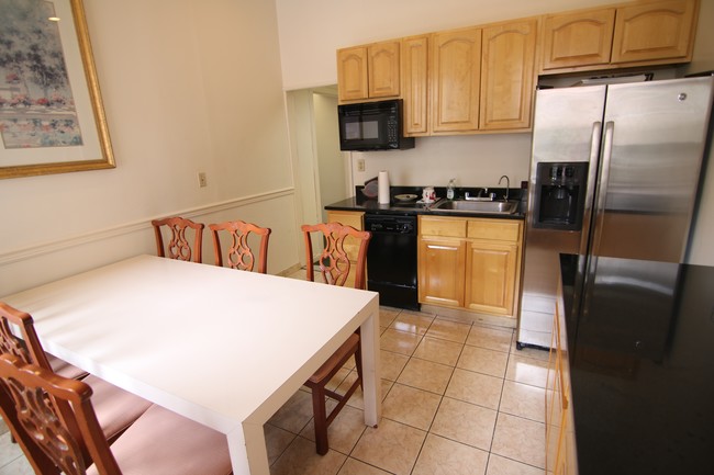 kitchen - 417 AMSTERDAM Ave