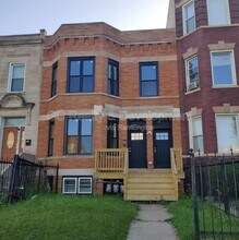 Building Photo - 6416 S Drexel Ave