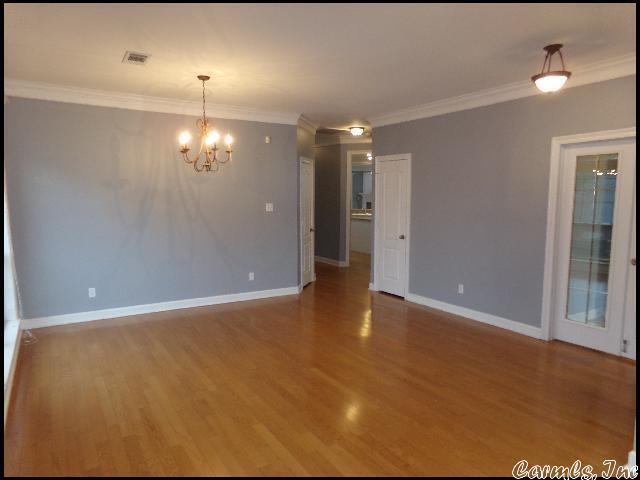 Building Photo - 209 Chalamont Ln