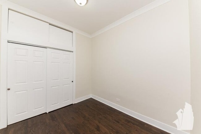 Building Photo - 2 bedroom in Chicago IL 60613
