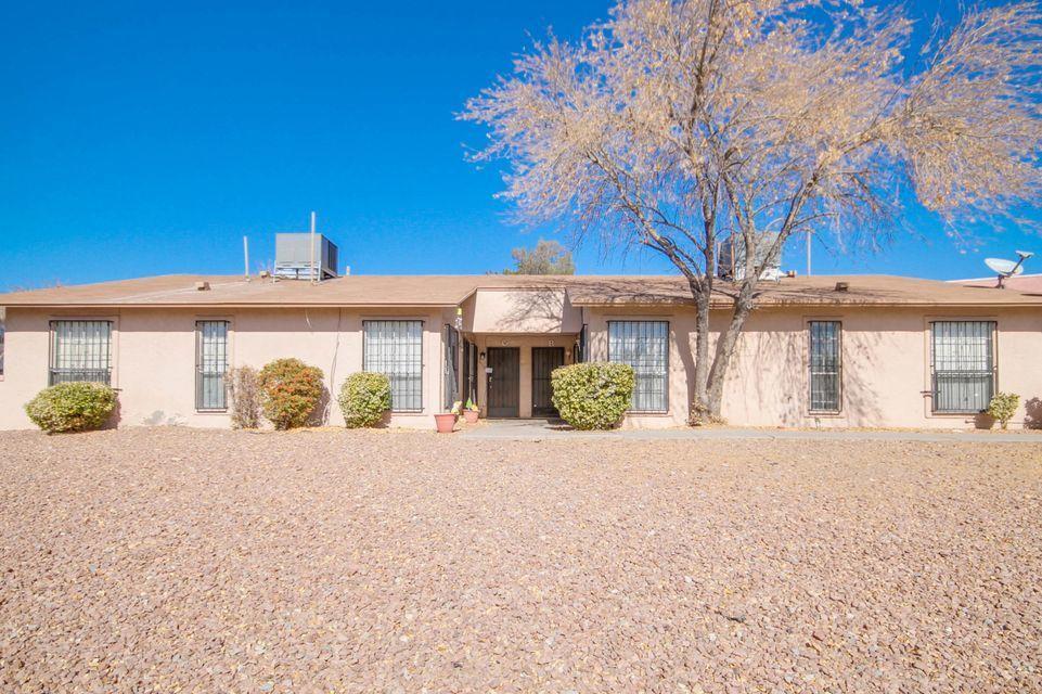 Primary Photo - 10701 Forest Ridge Ln