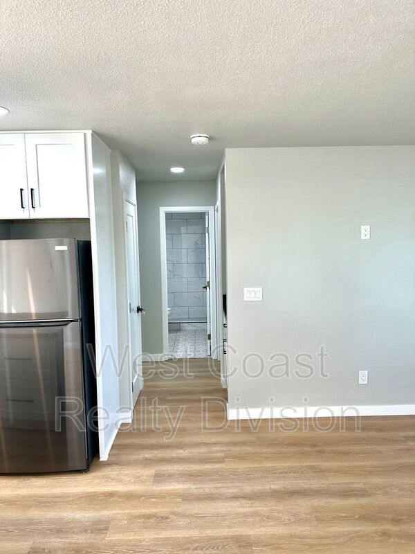 Foto del edificio - 1113 Cypress Ave