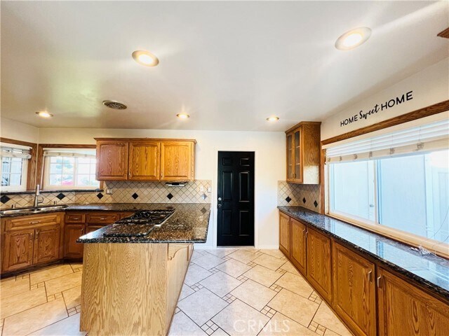 Building Photo - 6092 Navajo Rd